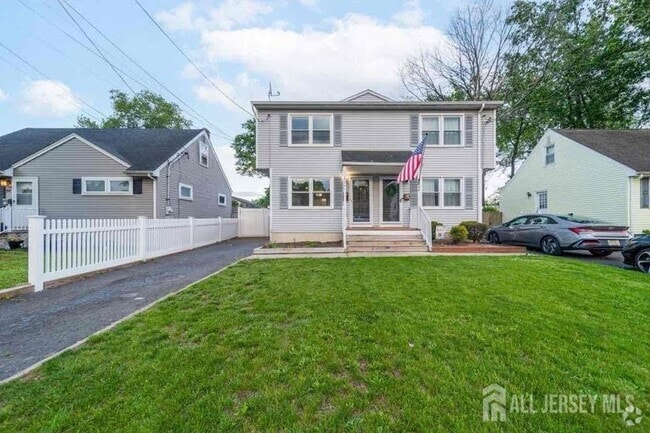 Building Photo - 846 Voorhees Ave Rental