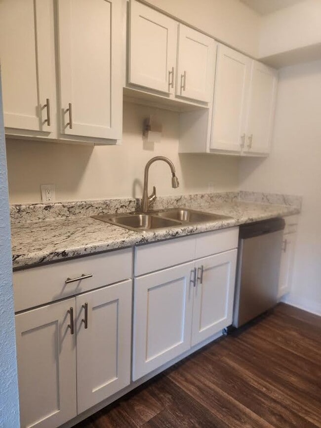 Photo - North Pointe Apartments