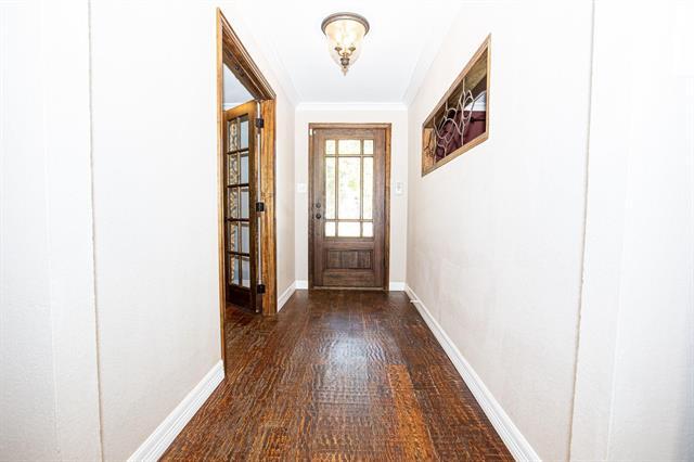 Photo - 550 Briarwood Dr