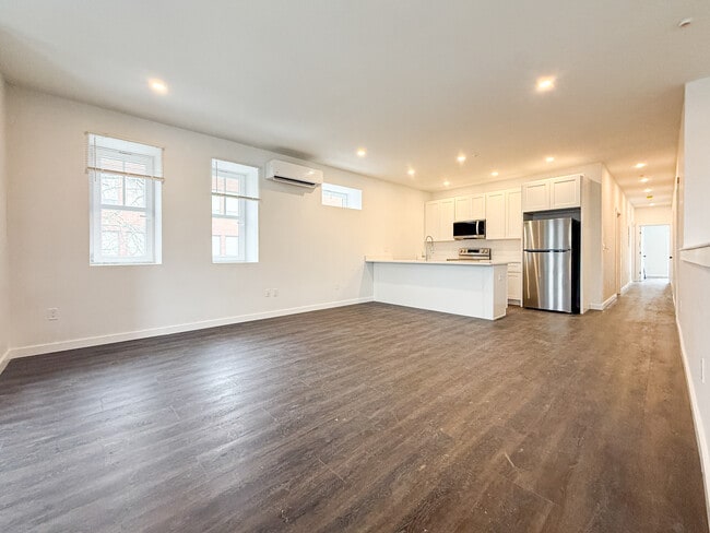 Photo - 67 Perrin St Unit 1