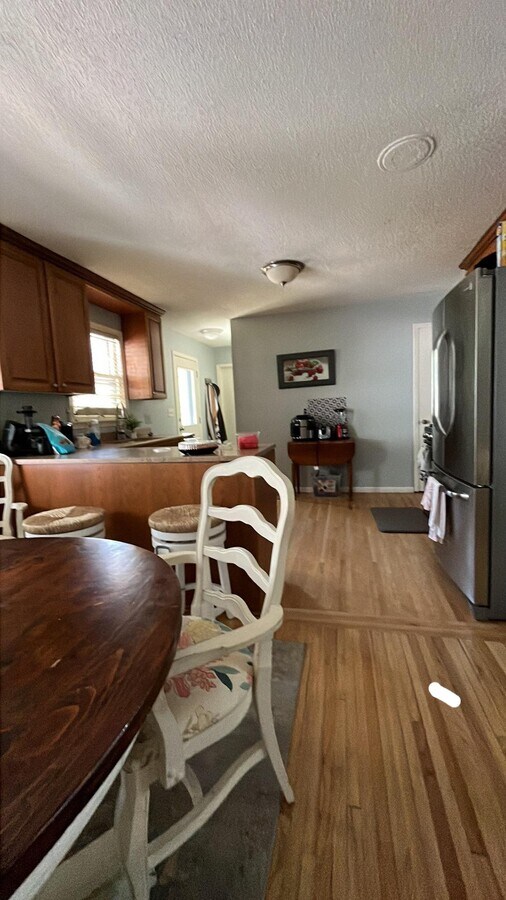 Photo - 1918 Porter Ave