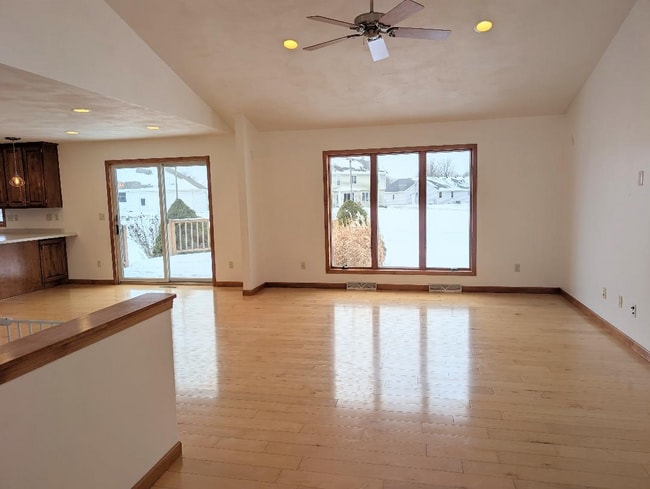 Photo - N9427 Handel Dr