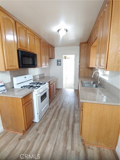 Photo - 712 E Yale St