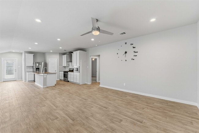 Photo - 2914 Gunnersbury Dr