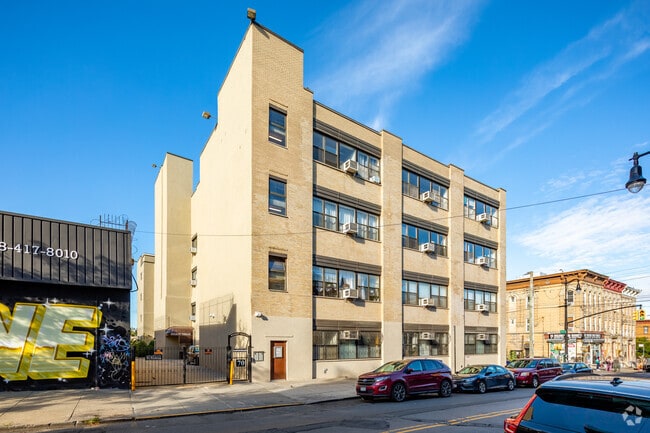 Photo - 70 Wyckoff Ave