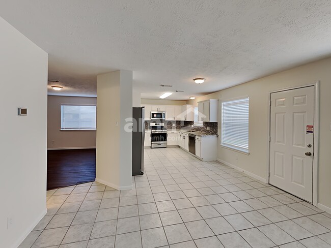 Photo - 26881 Monarch Manor Ln