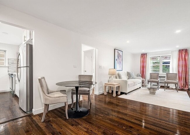 Photo - 8 Commonwealth Ct Unidad 12