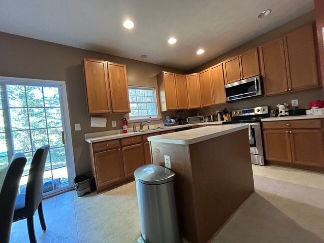 Photo - 607 Liberty Blvd