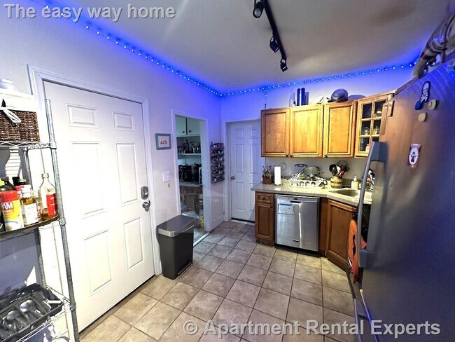 Photo - 9 Medford St Unidad #1