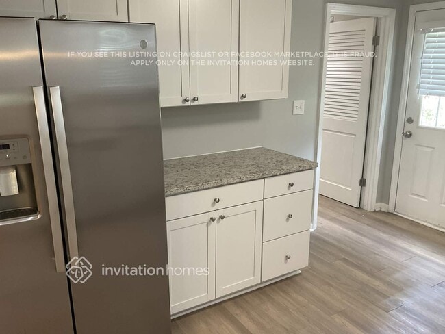 Photo - 890 Idlewild Dr