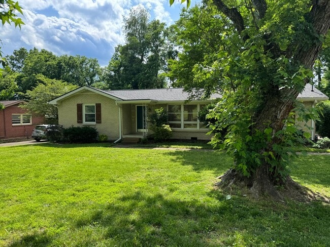 Photo - Fabulous Home in Crieve Hall 4BR, 3BA Home