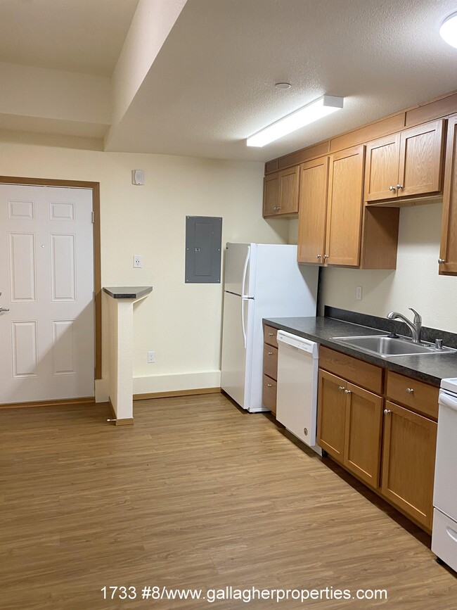 Photo - 1733 NW 61st St