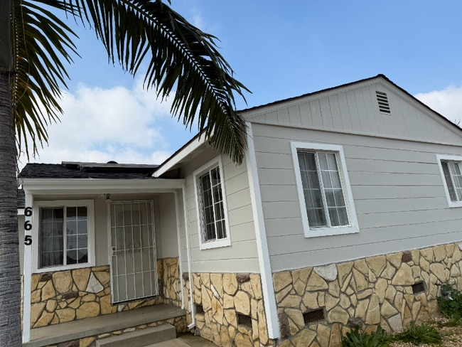 Photo - 665 Larimore Ave Unidad 1