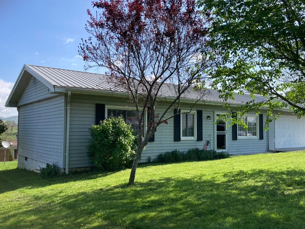 Photo - 291 Willys Dr Unit A