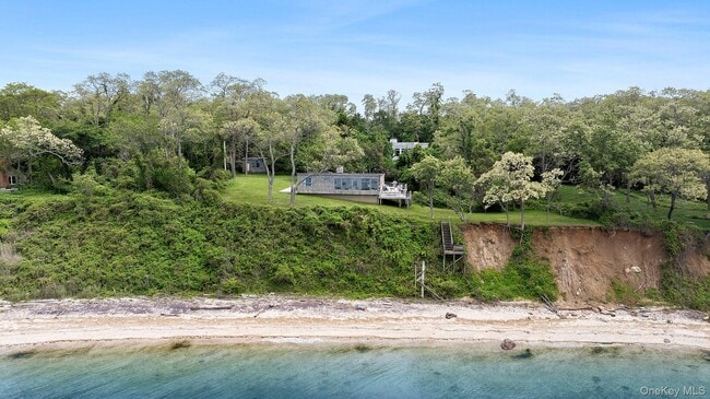 Building Photo - 31059 Middle Rd