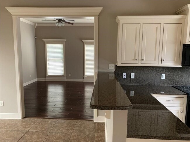 Photo - 3709 W Cherokee Rd