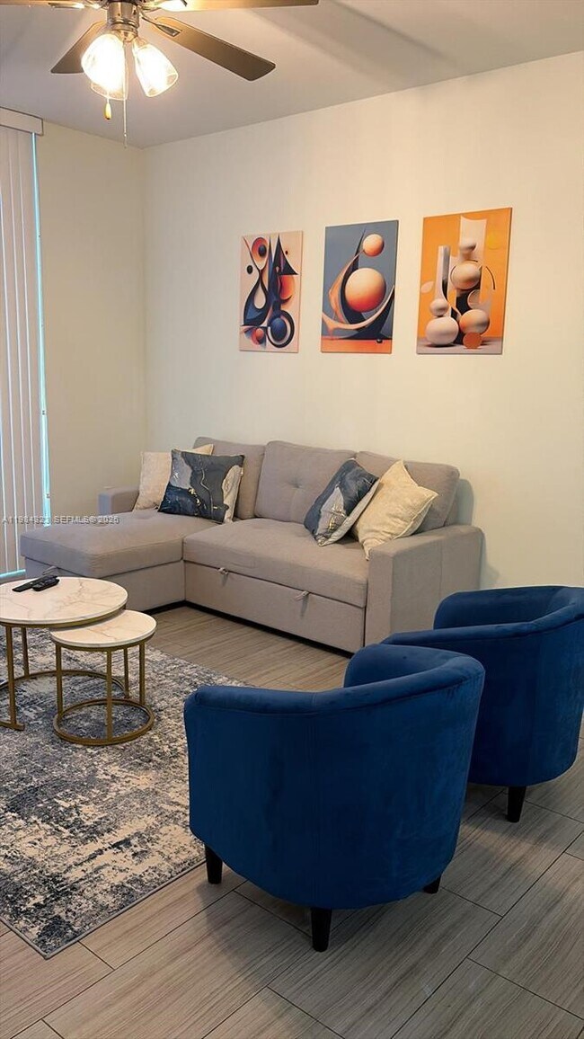 Building Photo - 1776 Polk St Unit 1017