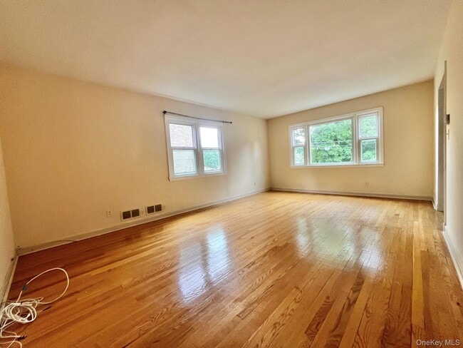 Photo - 9 Ferndale Pl