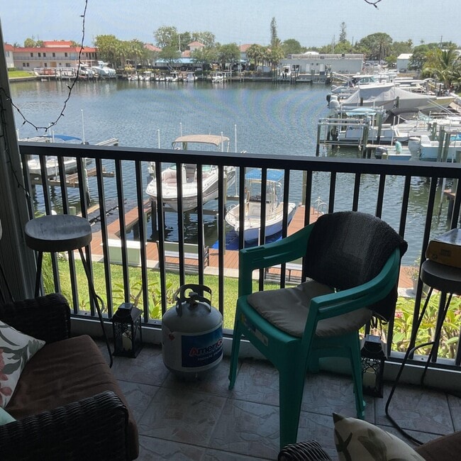 Photo - 714 Northlake Ct Condo Unit 209