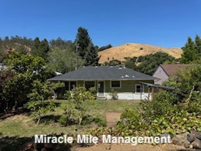 Charming Sun Valley Home with Wonderful Ou... - Charming Sun Valley Home with Wonderful Ou...
