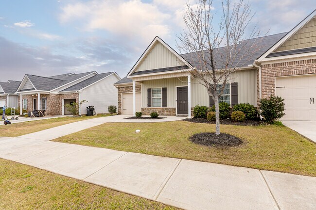 Photo - 948 Erika Ln