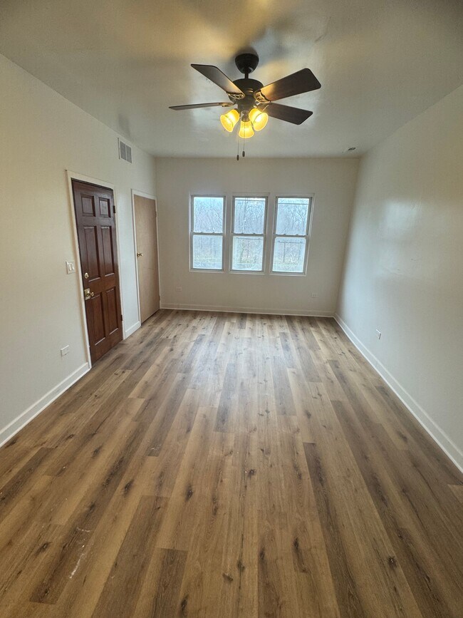 Photo - 8144 S Brandon Ave Apartments Unit 2