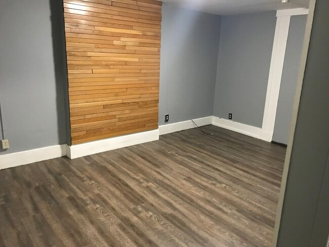 Photo - The Warner Unit 206