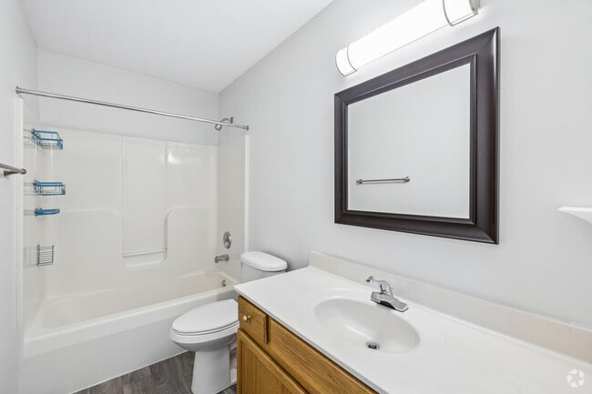 3BR, 3BA - 1,550SF - Second Bathroom