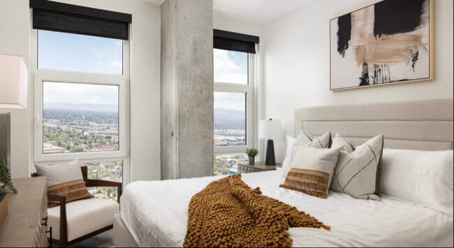 Photo - 955 Bannock St Unidad 1101