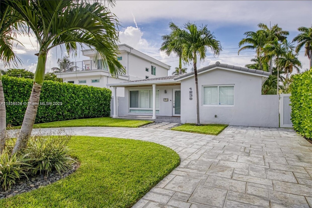 Photo - 1239 Washington St (Hollywood, FL)