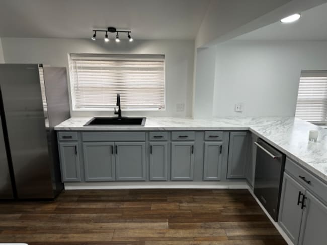 Photo - 907 Michigan Ave