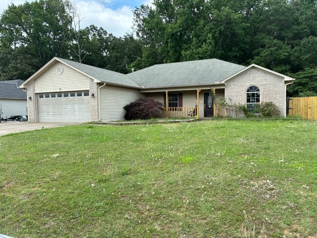 Building Photo - 71 Rosebud Cir