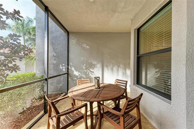 6715 Grand Estuary Trail Unidad 106