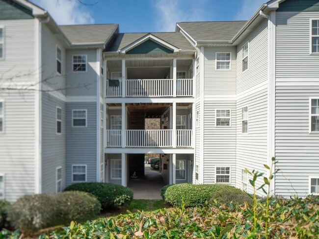 Photo - Private Room and Bathroom in Spacious 4 Be...