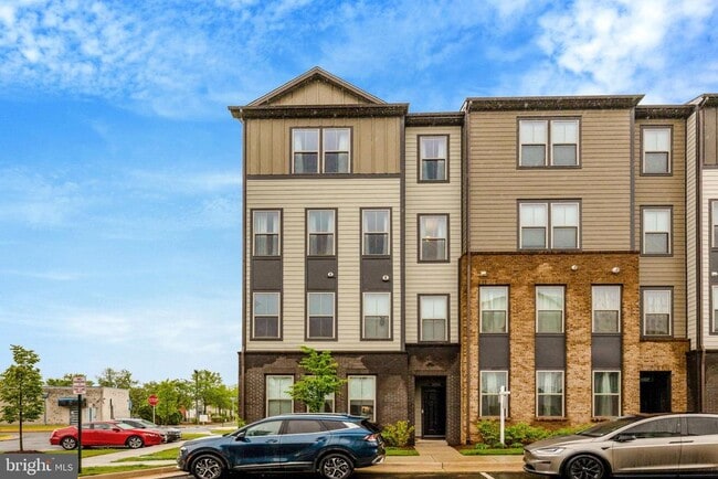 Photo - 20941 Bluebird Sq