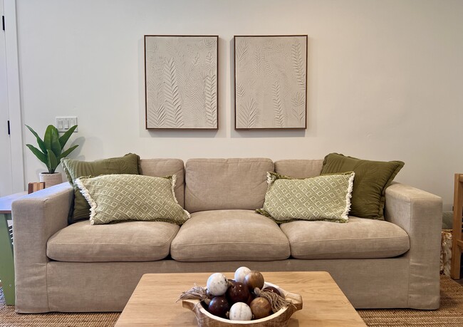 Photo - 221 Esparto Ave