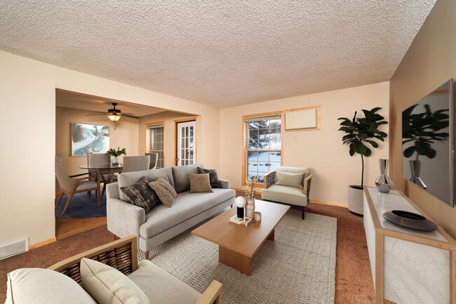 Photo - Parkwood Heights Apartments