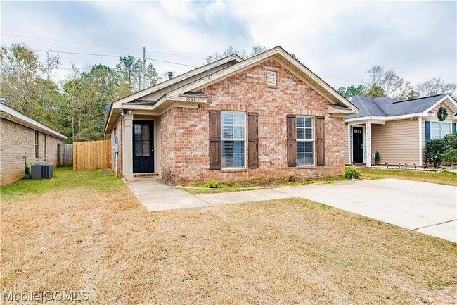 Building Photo - 8981 Spring Grove S