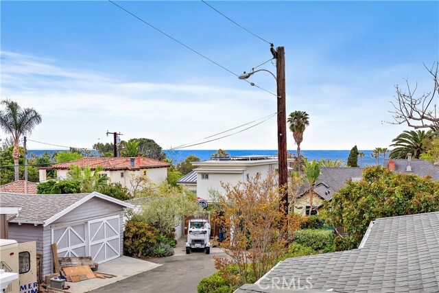 Photo - 1466 Randall Way