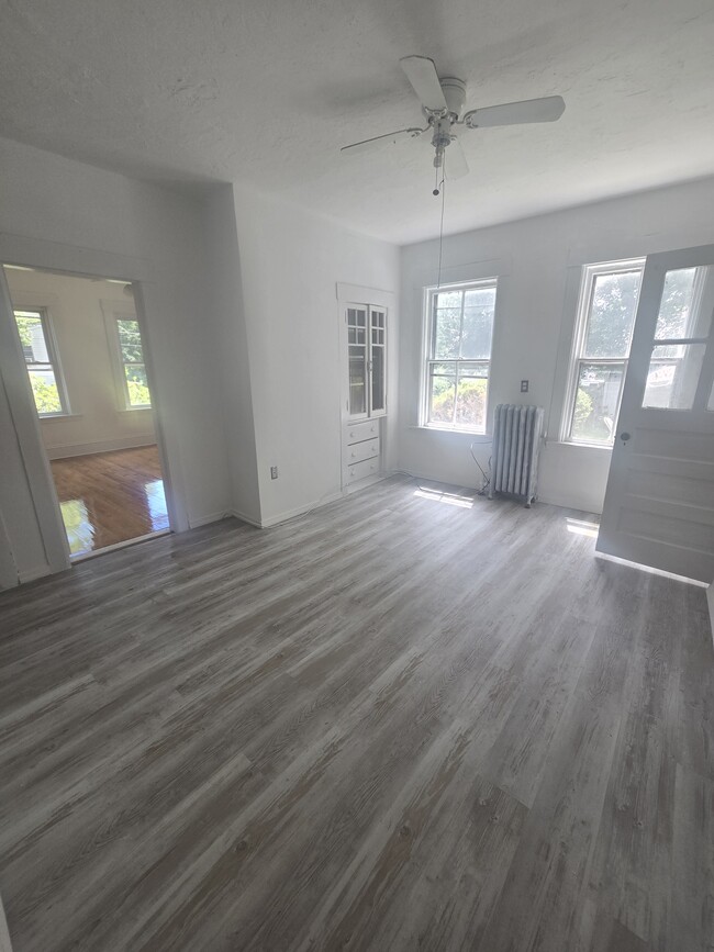 Dining room - 20 Temple St Unit West Fitchburg Apartment