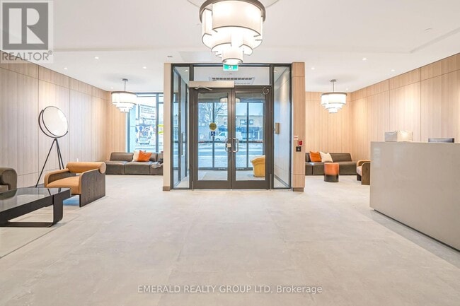 Photo - 556 Marlee Ave Unité 616