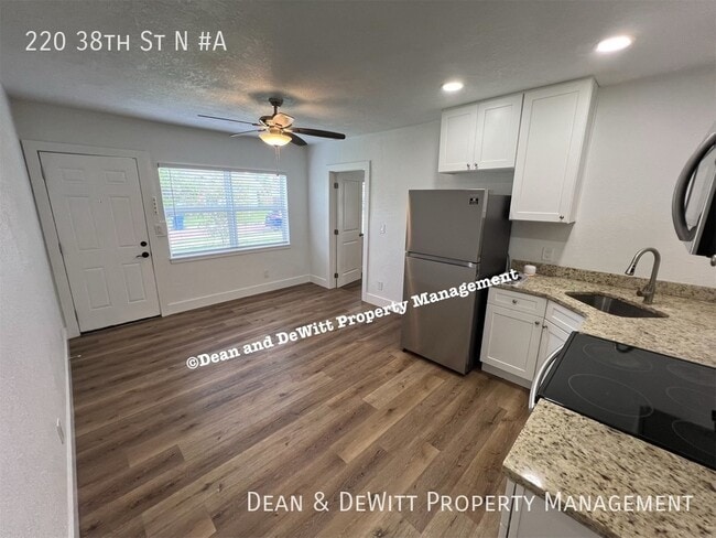 Photo - 220 38th St N Unit A