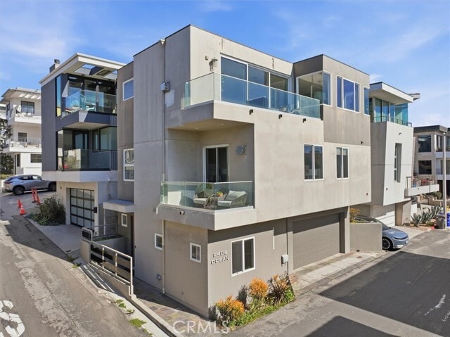 2406 Ocean Dr