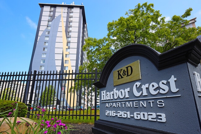 Welcome Home! - Harbor Crest Apartments