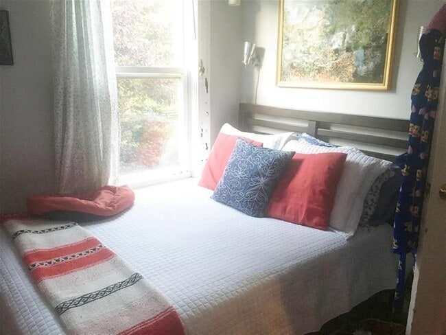 Photo - 377 Highland Ave Unit 1