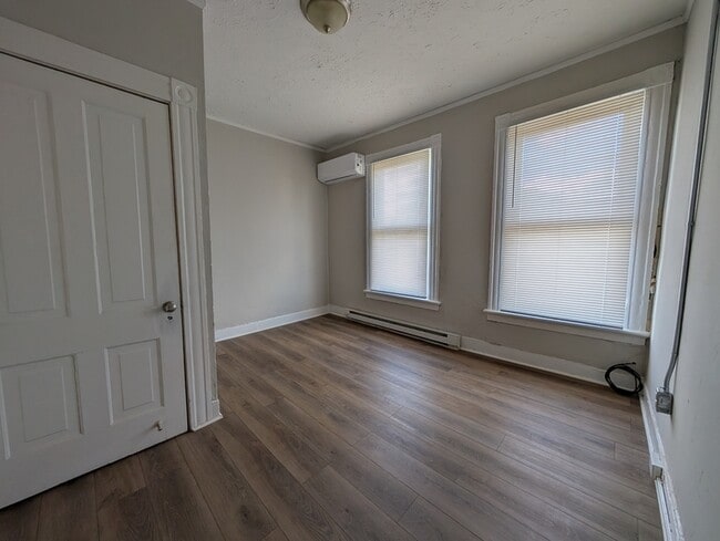 Photo - 809 Wise St Unit 3
