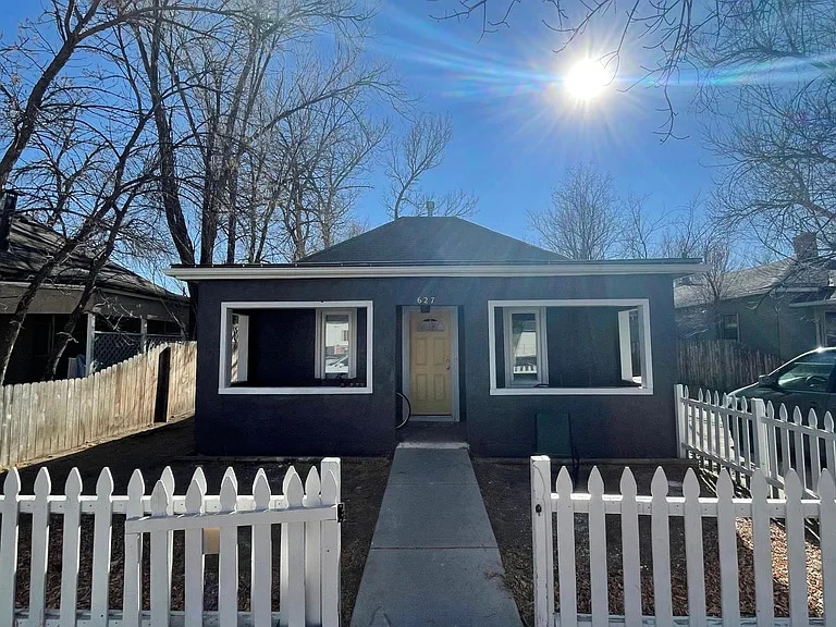 Photo - 627 Maple St (Colorado Springs, CO)