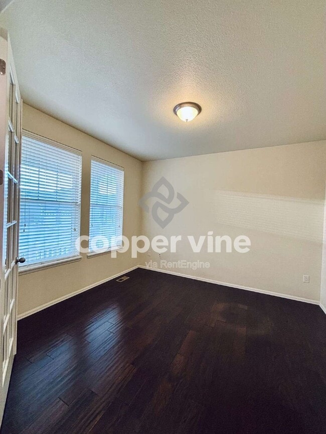 Photo - 14240 Hudson St