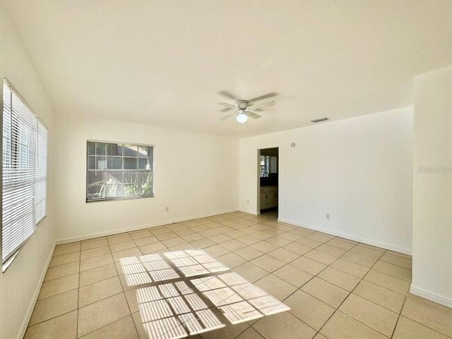 Photo - 1302 E New Orleans Ave