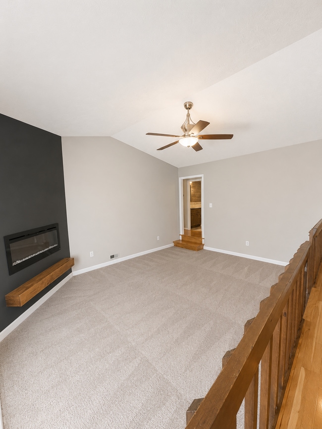 Photo - 1228 Bromley Dr